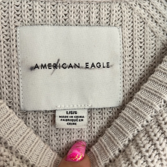 Men’s pull over sweater - Picture 2 of 4